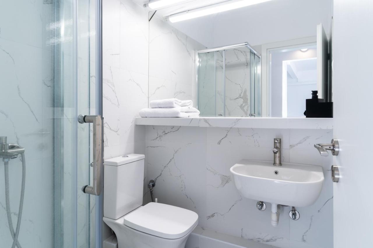Luxury Penthouse , Breathtaking Acropolis View Apartment เอเธนส์ ภายนอก รูปภาพ